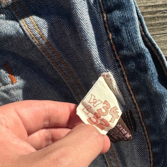 Mens Jeans W34 Blue Denim Distressed Rips Casual Style - Picture 3 of 4